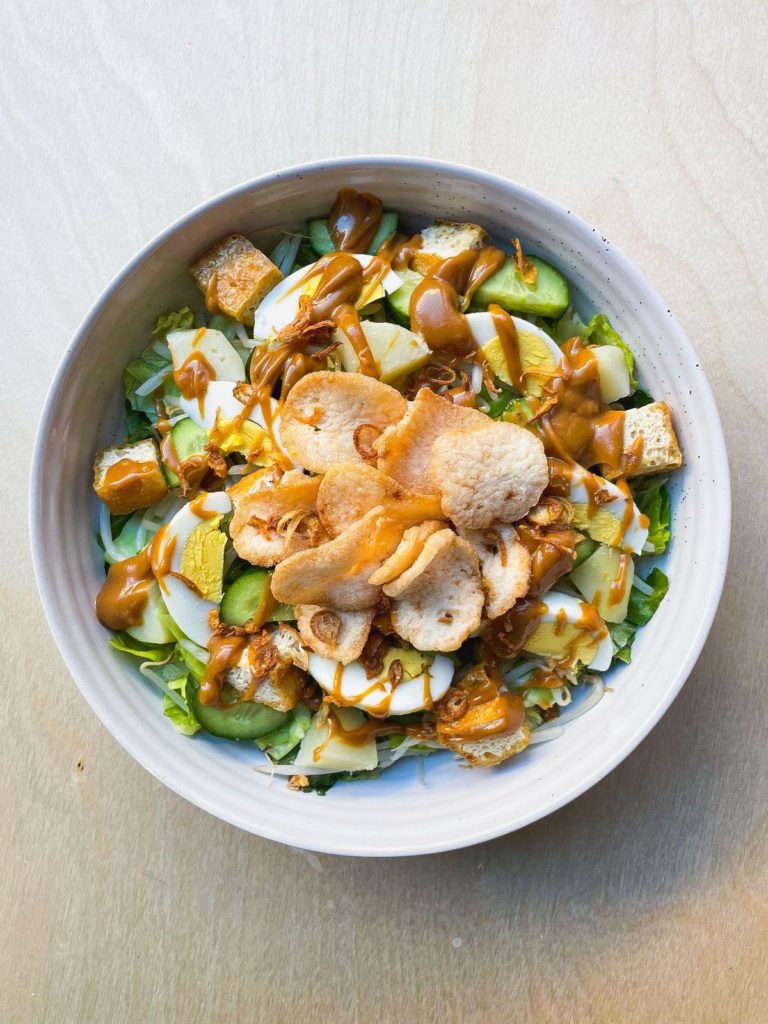 Indonesian gado gado